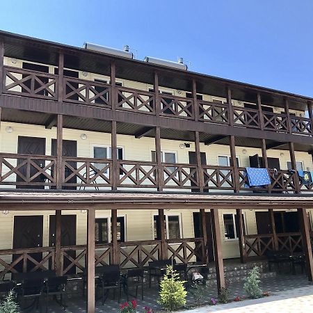 Mama Lyuba Resort Zatoka Exteriör bild